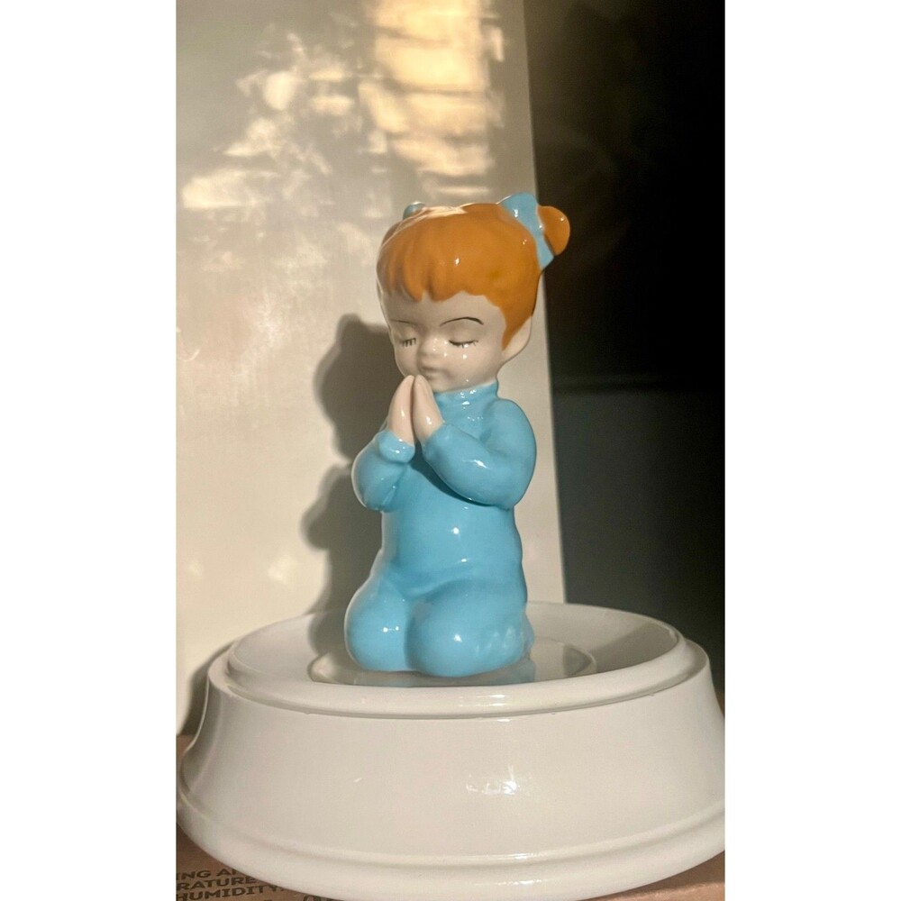 Norleans Japan Praying Girl Ceramic Music Box Childhood Bedtime Vintage Retro